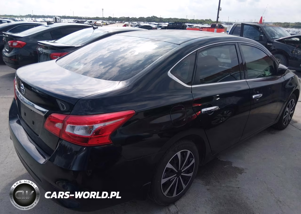 2018 Nissan Sentra S VIN:3N1AB7AP2JY224240 - 4