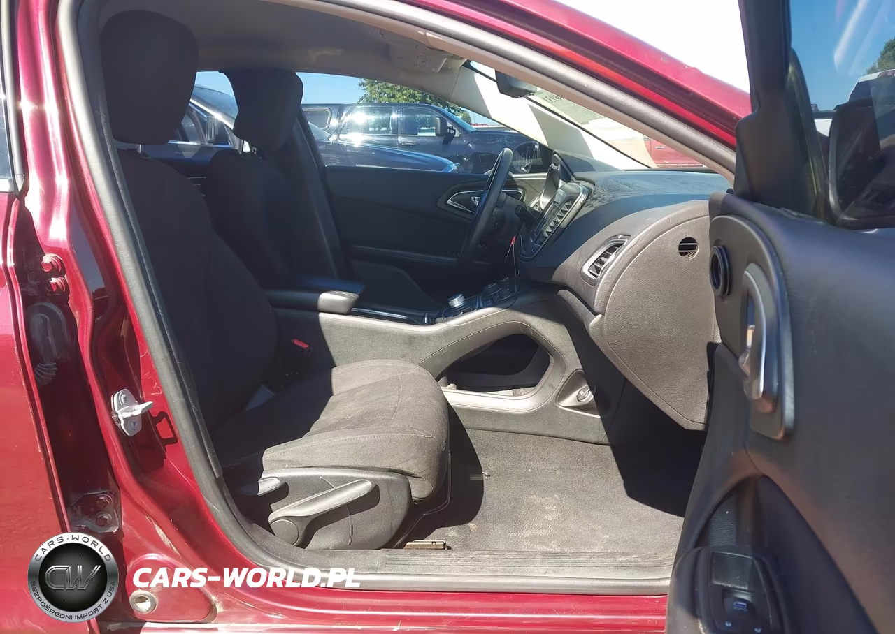 2015 Chrysler 200 Limited VIN:1C3CCCAB8FN575209 - 5