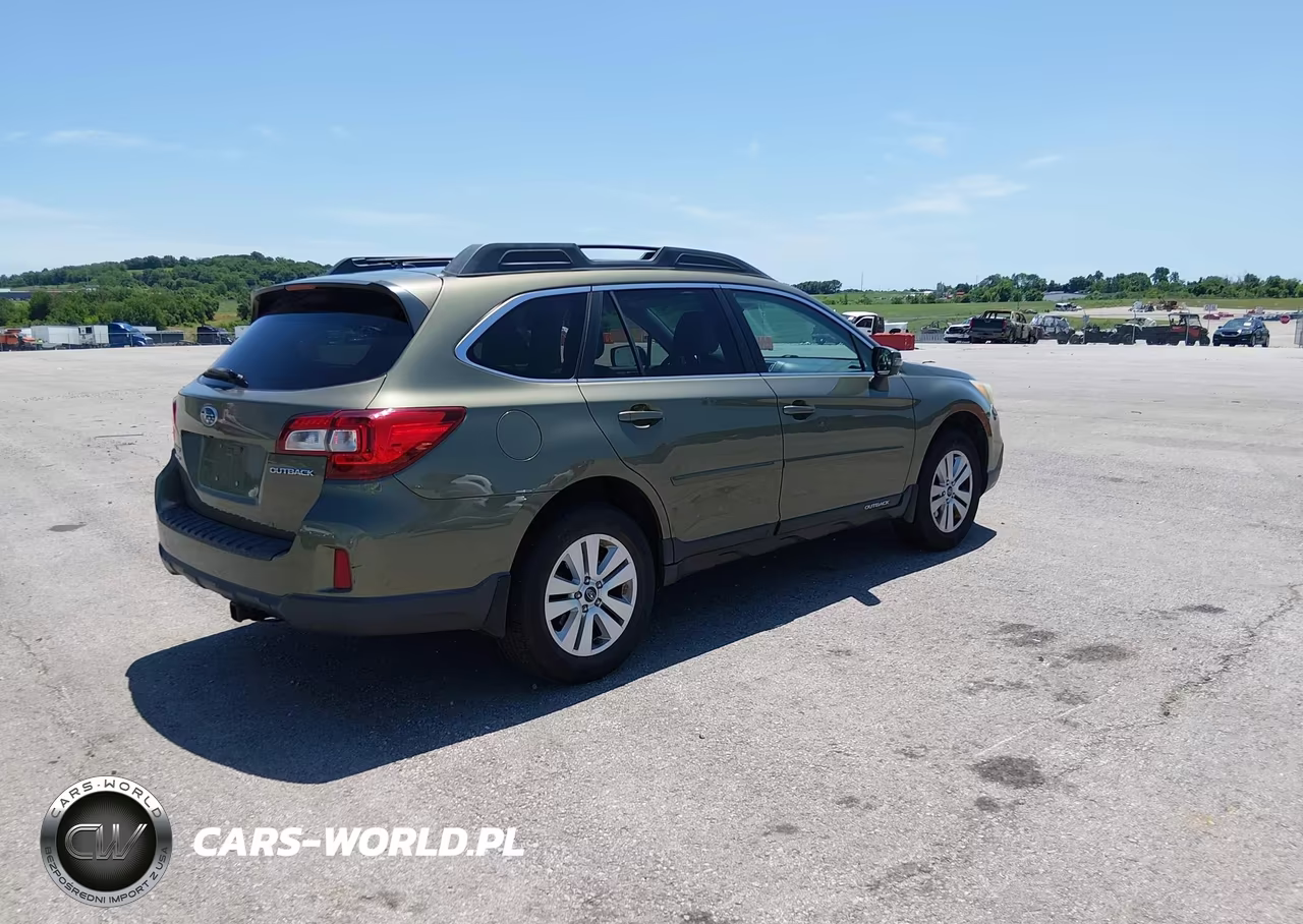 2015 Subaru Outback 2.5I Premium VIN:4S4BSBFC1F3361305 - 4
