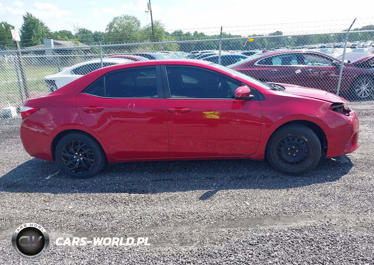 2015 Toyota Corolla Le VIN:2T1BURHE7FC345834 - 13
