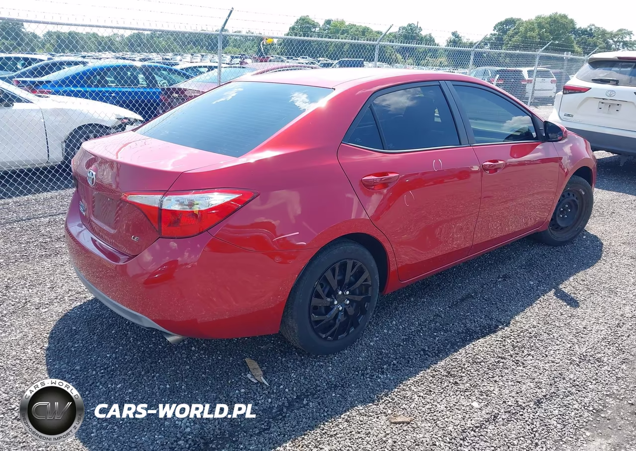 2015 Toyota Corolla Le VIN:2T1BURHE7FC345834 - 4