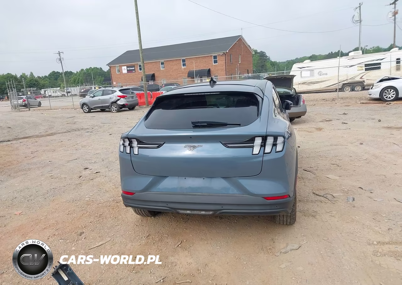 2024 Ford Mustang Mach-E Select VIN:3FMTK1R44RMA21569 - 17