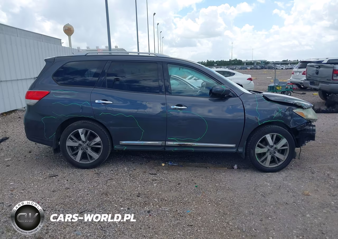 2013 Nissan Pathfinder Platinum VIN:5N1AR2MN8DC632675 - 13