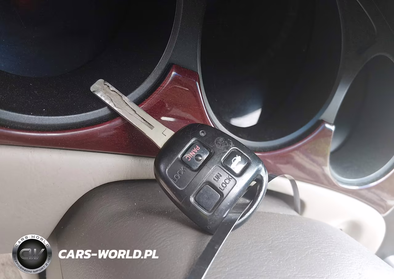 2002 Lexus Es 300 VIN:JTHBF30G420043957 - 11