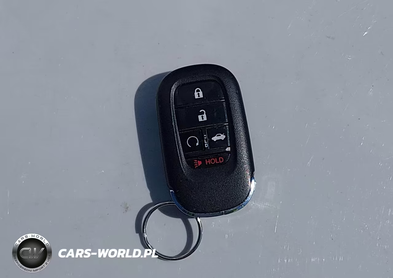 2024 Honda Accord Hybrid Touring VIN:1HGCY2F81RA033029 - 11