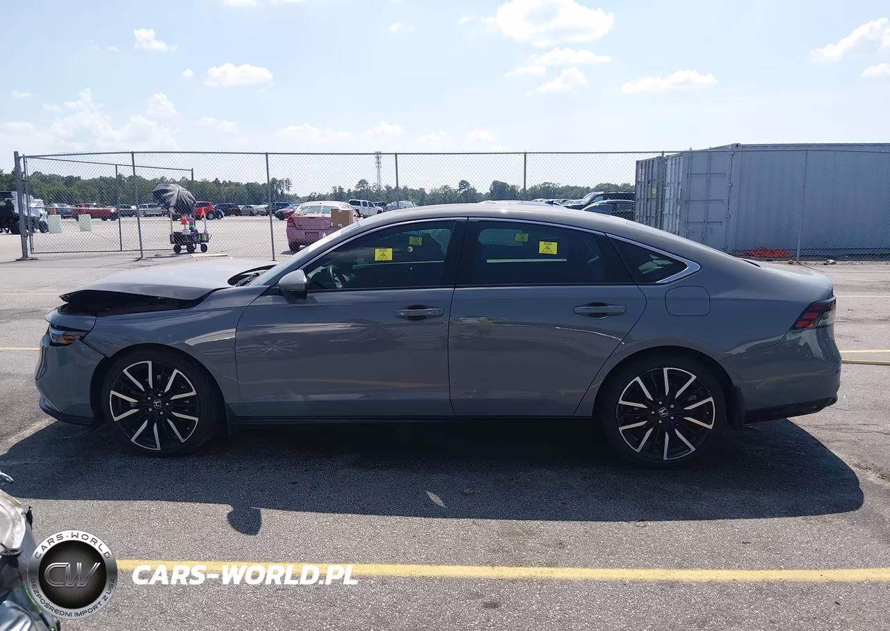 2024 Honda Accord Hybrid Touring VIN:1HGCY2F81RA033029 - 14