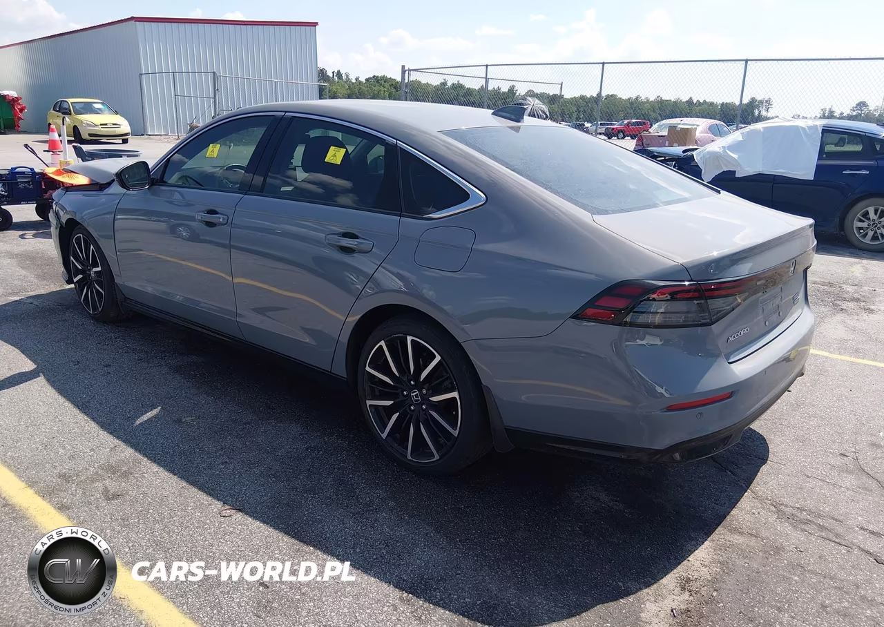2024 Honda Accord Hybrid Touring VIN:1HGCY2F81RA033029 - 3