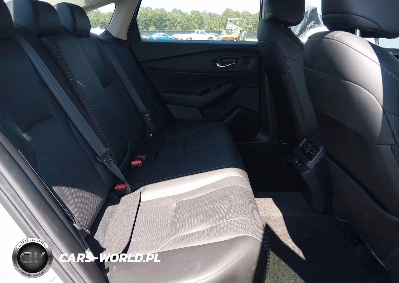2024 Honda Accord Hybrid Touring VIN:1HGCY2F81RA033029 - 8