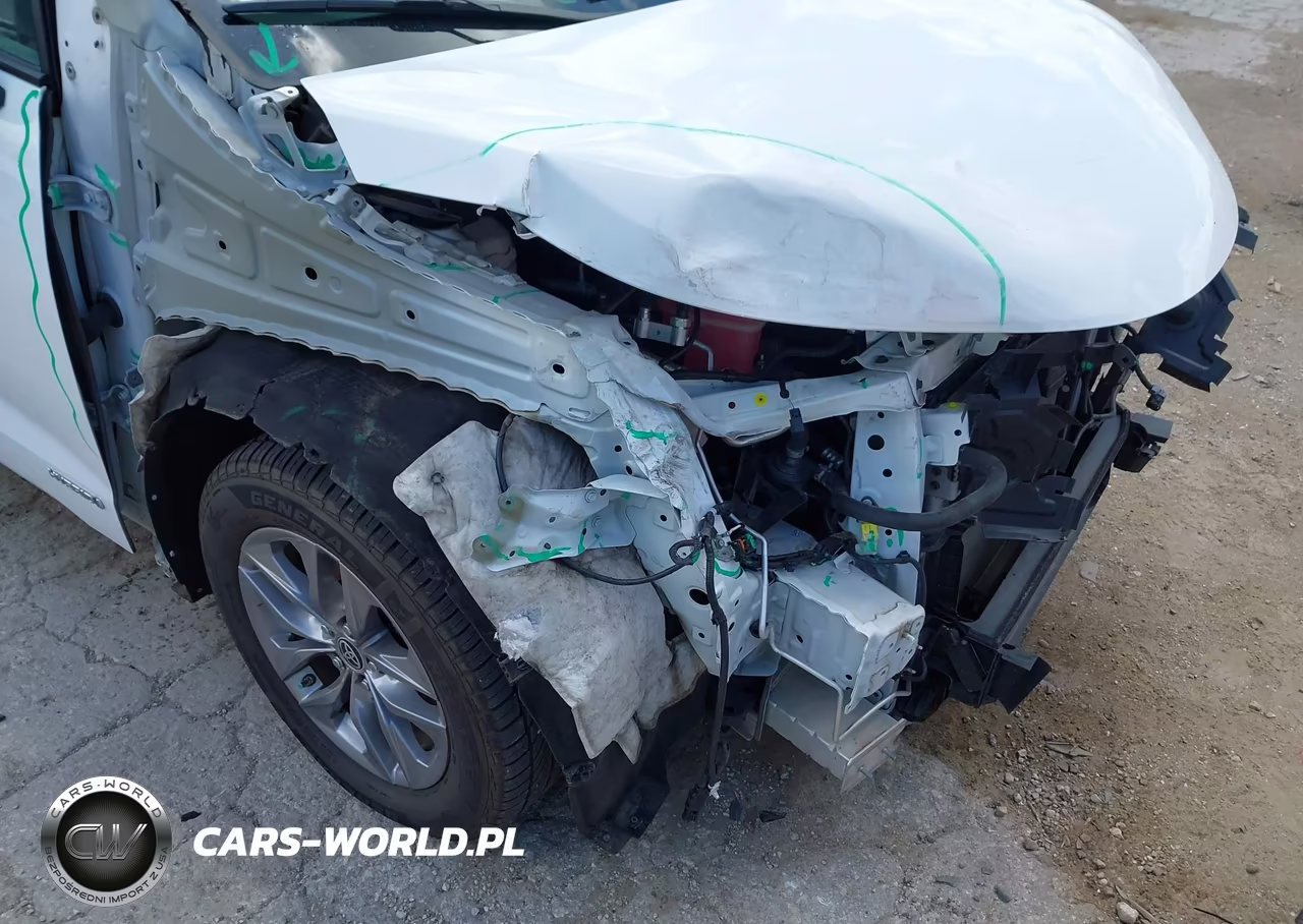 2021 Toyota Sienna Le VIN:5TDKRKEC2MS028723 - 18