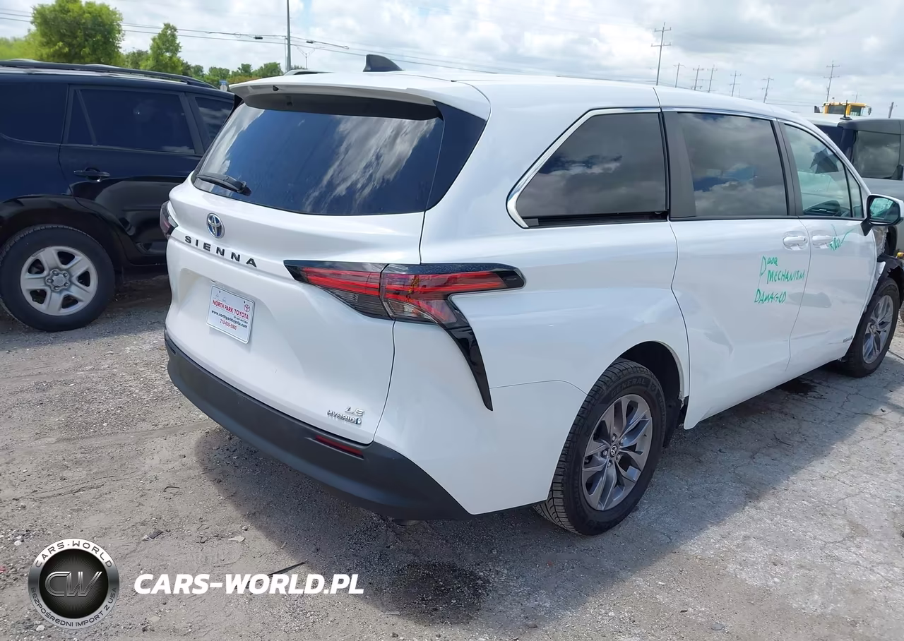 2021 Toyota Sienna Le VIN:5TDKRKEC2MS028723 - 4