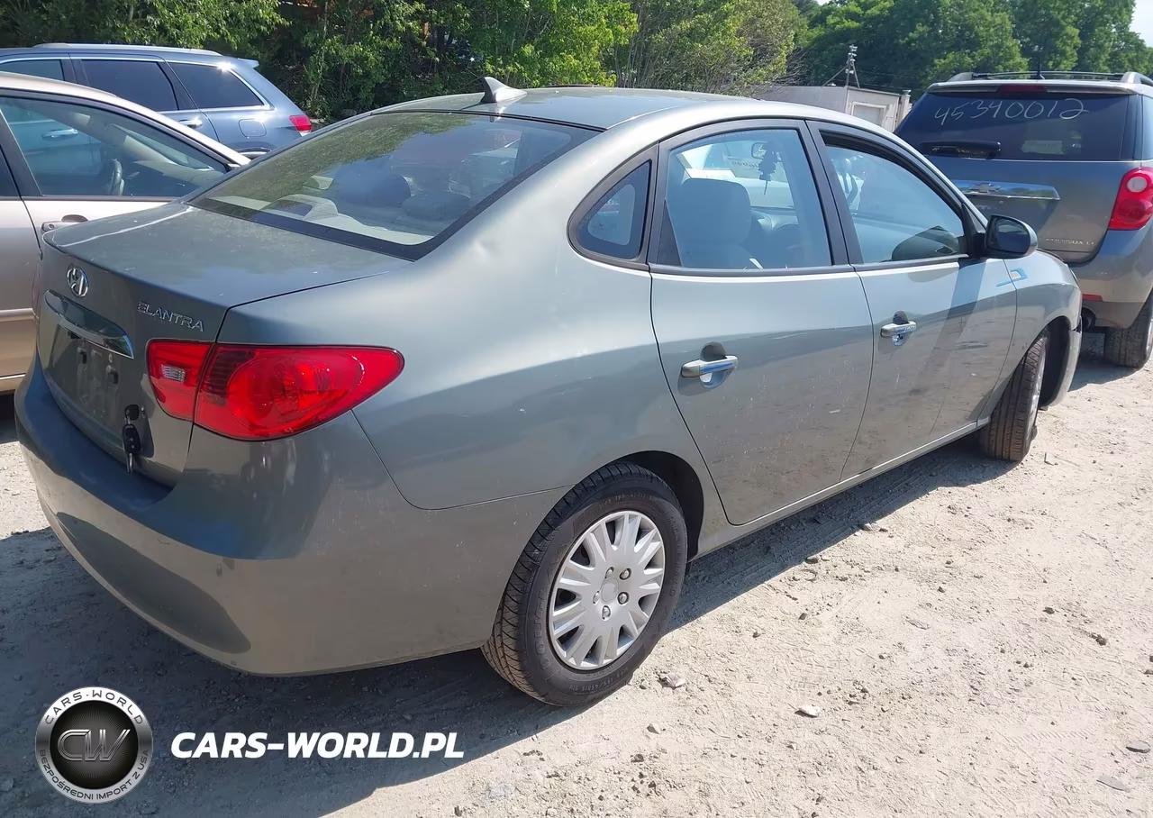 2010 Hyundai Elantra Gls VIN:KMHDU4AD0AU150615 - 4