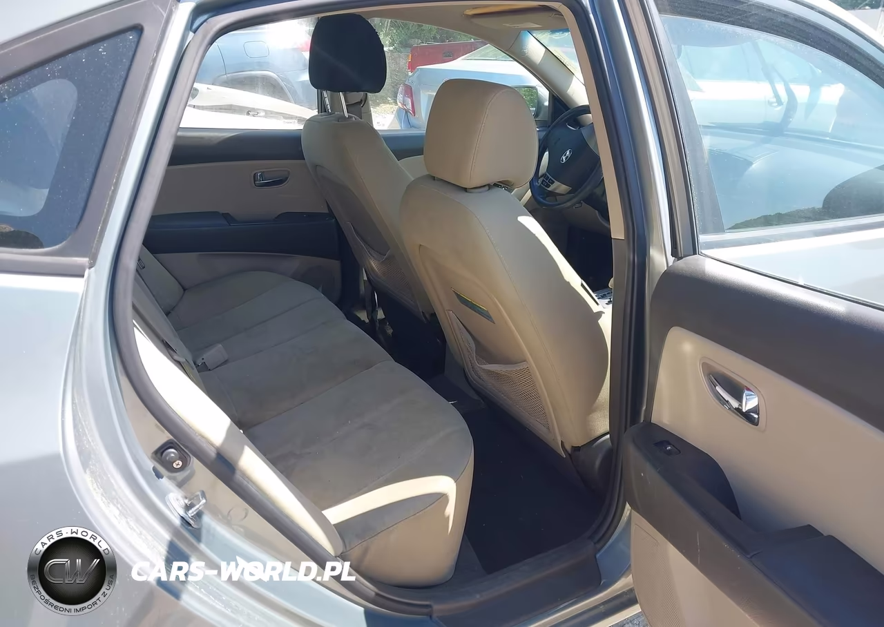 2010 Hyundai Elantra Gls VIN:KMHDU4AD0AU150615 - 8