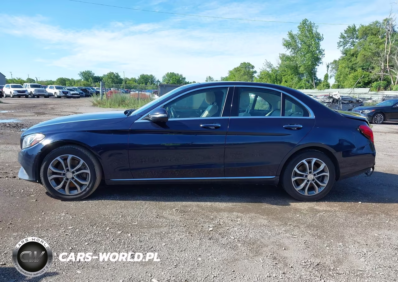 2016 Mercedes-Benz C 300 4Matic VIN:55SWF4KB4GU108484 - 14