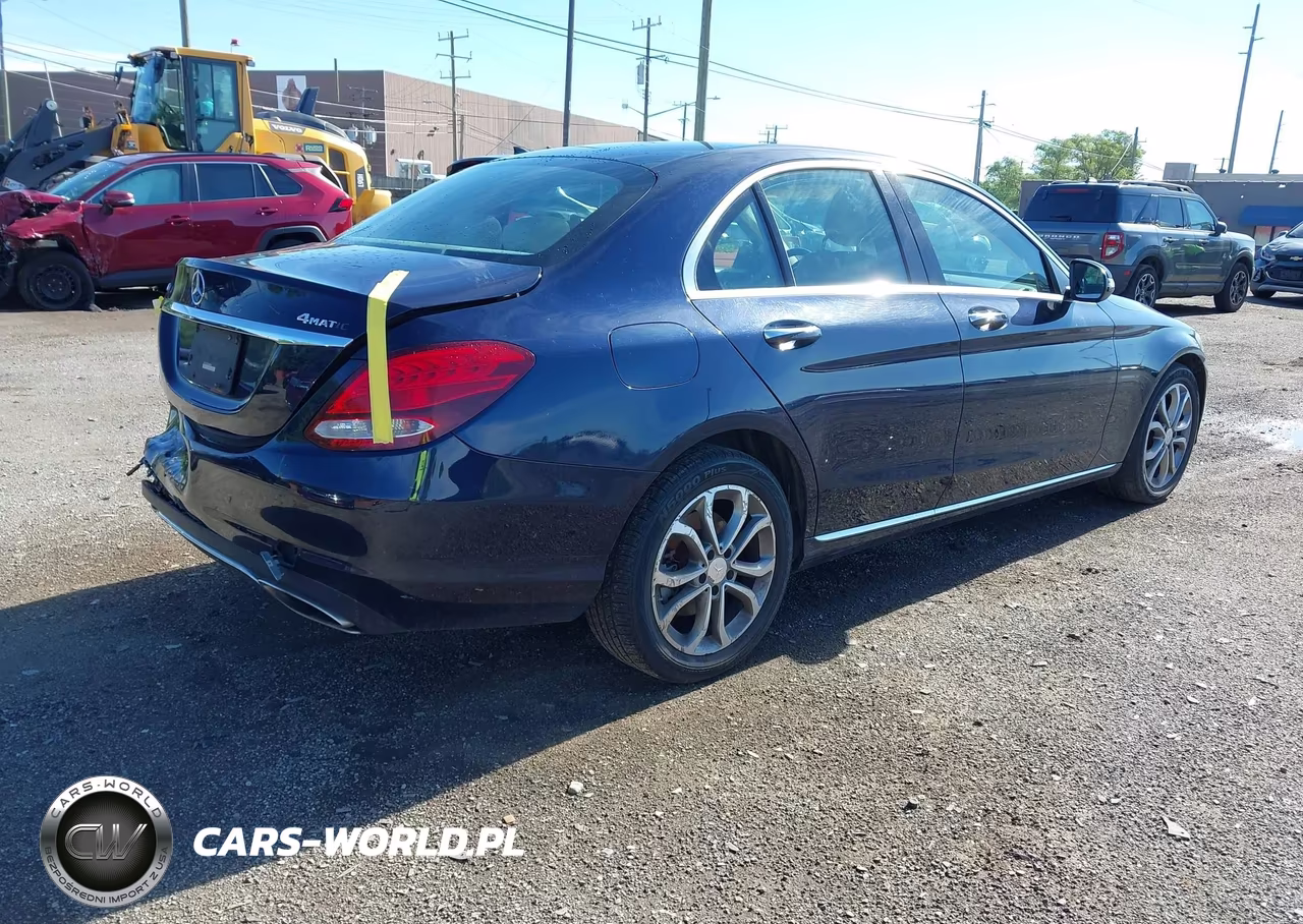 2016 Mercedes-Benz C 300 4Matic VIN:55SWF4KB4GU108484 - 4
