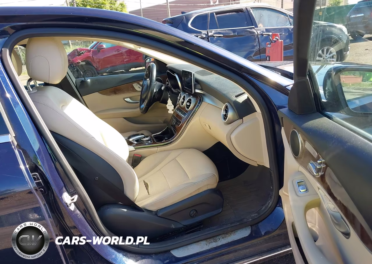 2016 Mercedes-Benz C 300 4Matic VIN:55SWF4KB4GU108484 - 5