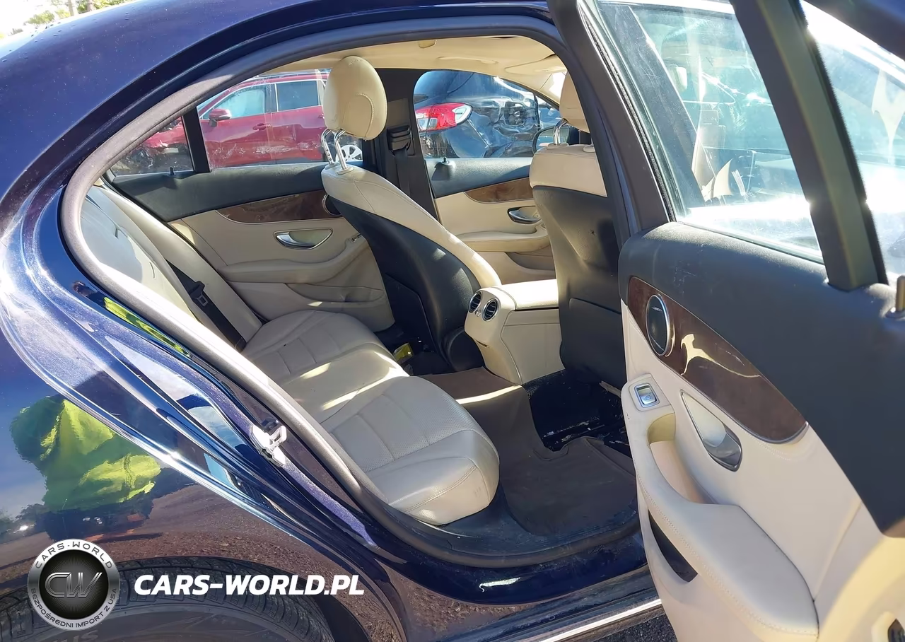 2016 Mercedes-Benz C 300 4Matic VIN:55SWF4KB4GU108484 - 8