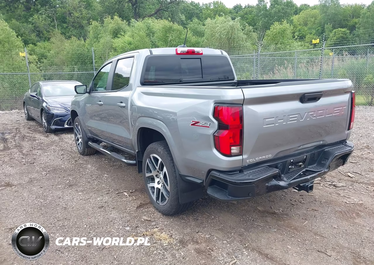 2024 Chevrolet Colorado 4Wd Z71 VIN:1GCPTDEK7R1177210 - 3