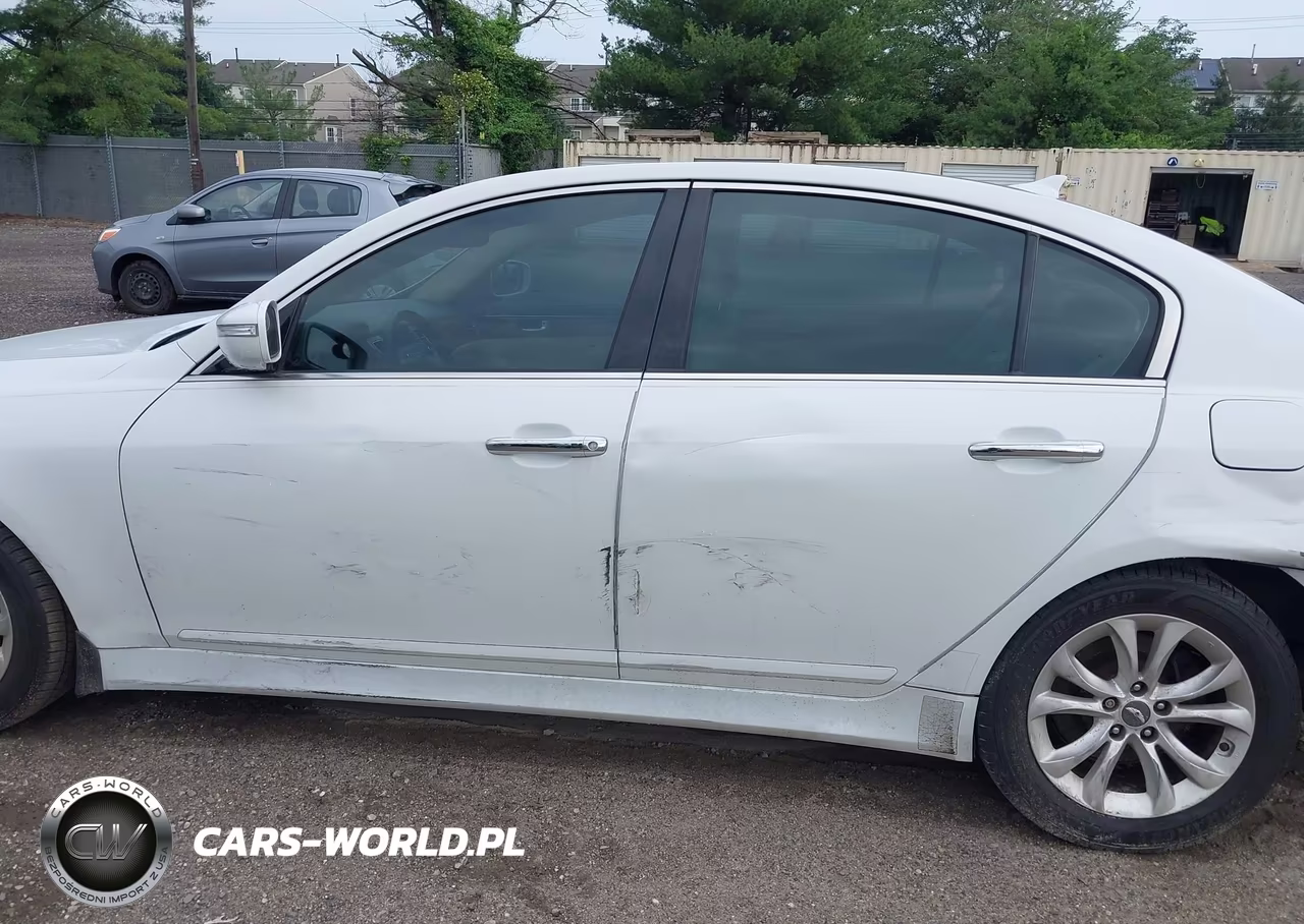 2013 Hyundai Genesis 3.8 VIN:KMHGC4DD3DU222598 - 12