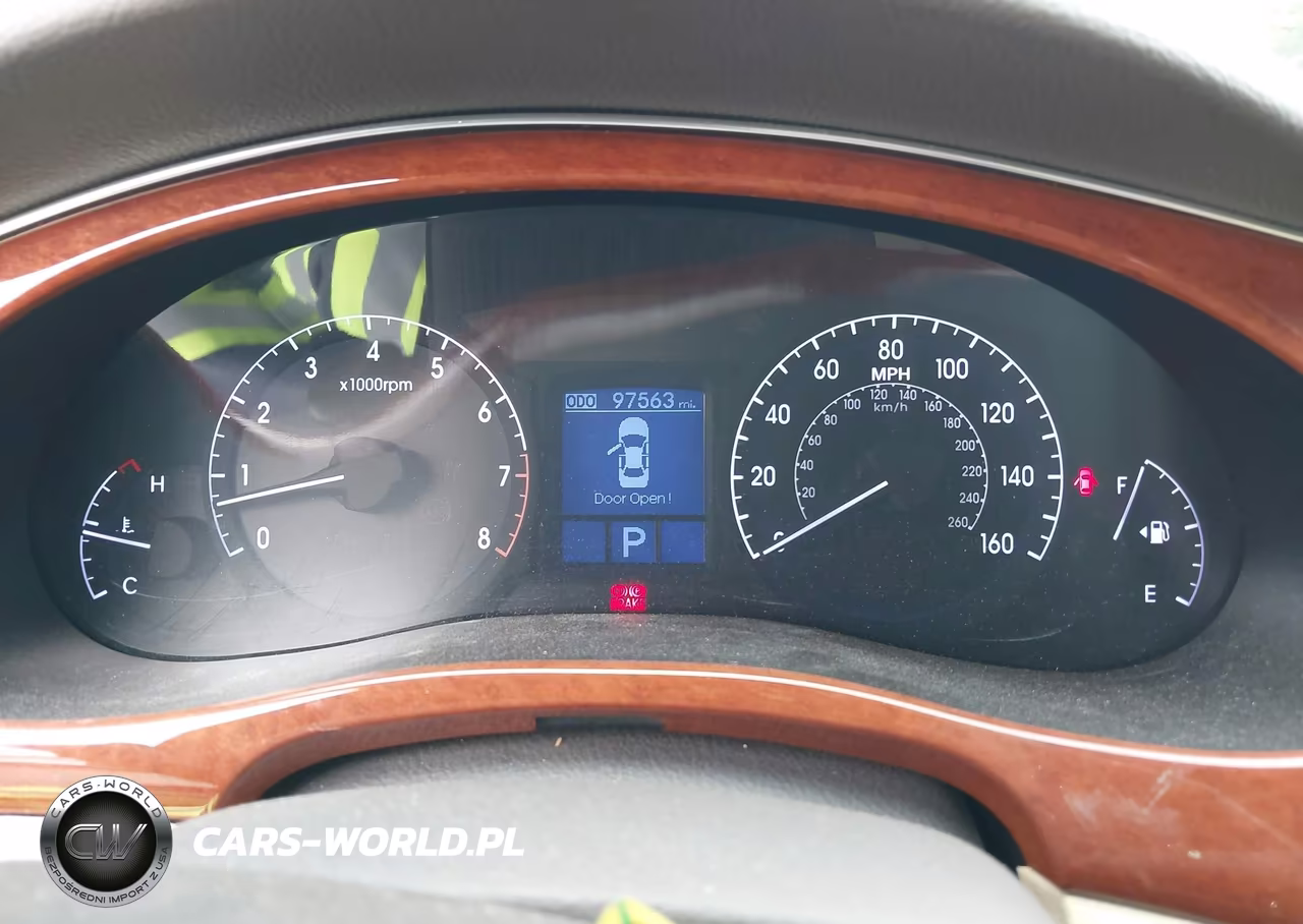 2013 Hyundai Genesis 3.8 VIN:KMHGC4DD3DU222598 - 7
