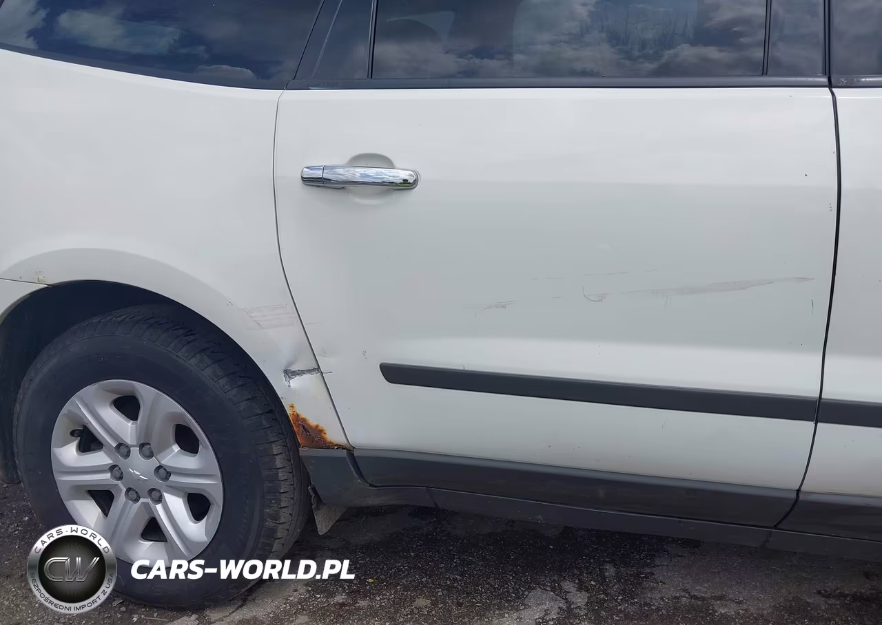2011 Chevrolet Traverse Ls VIN:1GNKREED8BJ199231 - 6