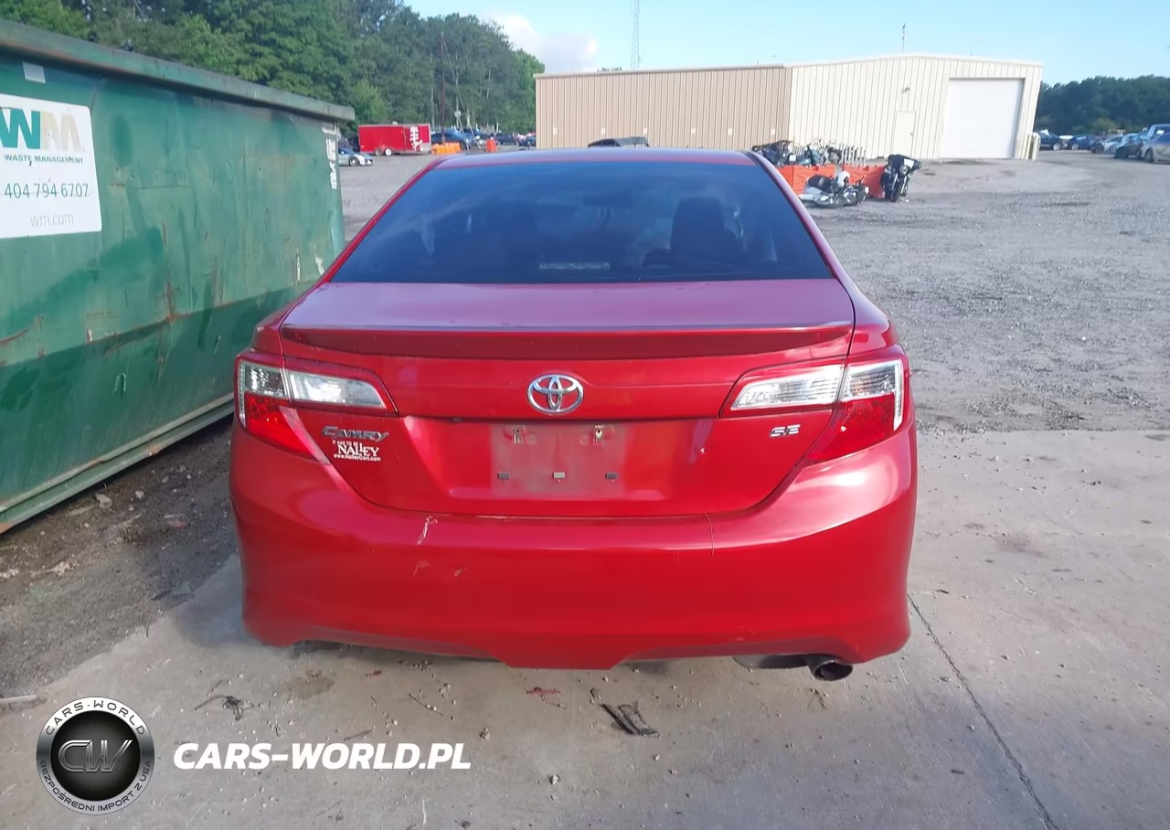 2014 Toyota Camry Se VIN:4T1BF1FK7EU822750 - 17