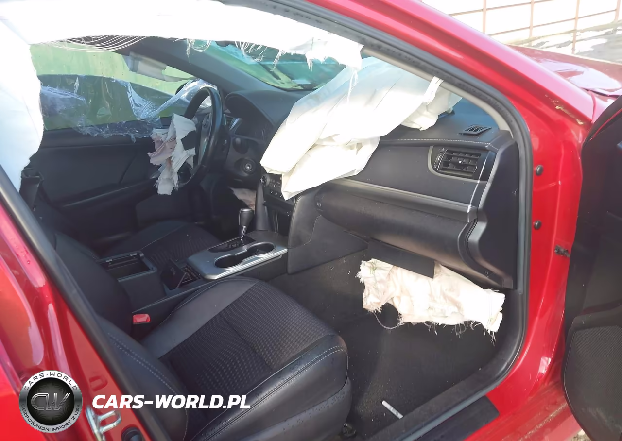 2014 Toyota Camry Se VIN:4T1BF1FK7EU822750 - 5