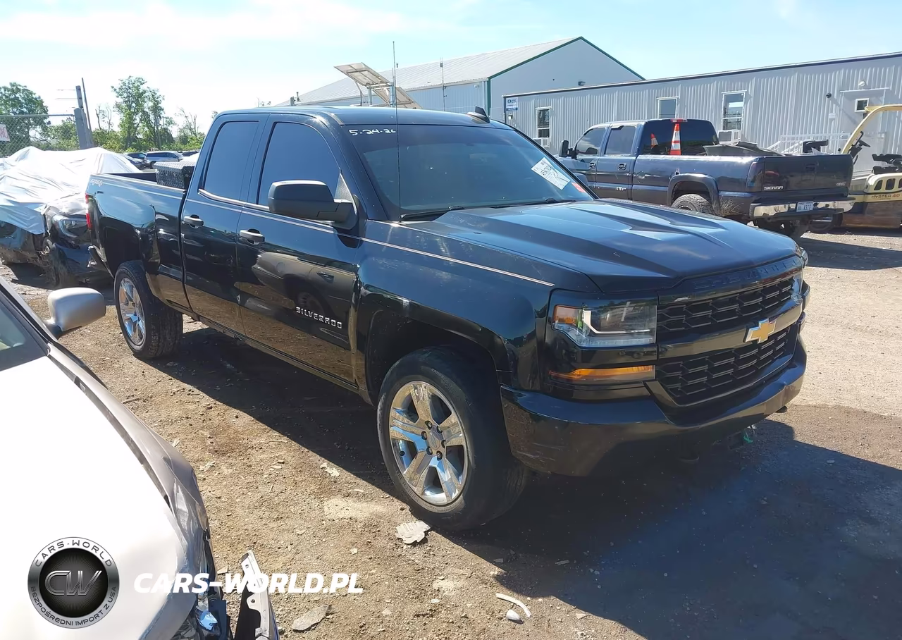 2016 Chevrolet Silverado 1500 Custom – zdjęcie 1 z 16