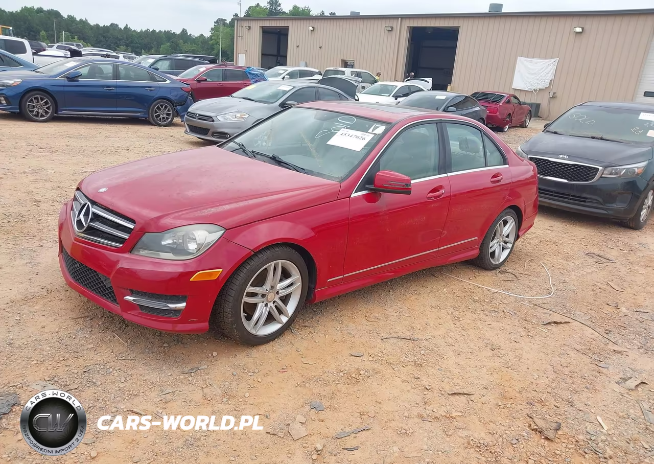 2014 Mercedes-Benz C 250 Sport VIN:WDDGF4HB9EA937317 - 2