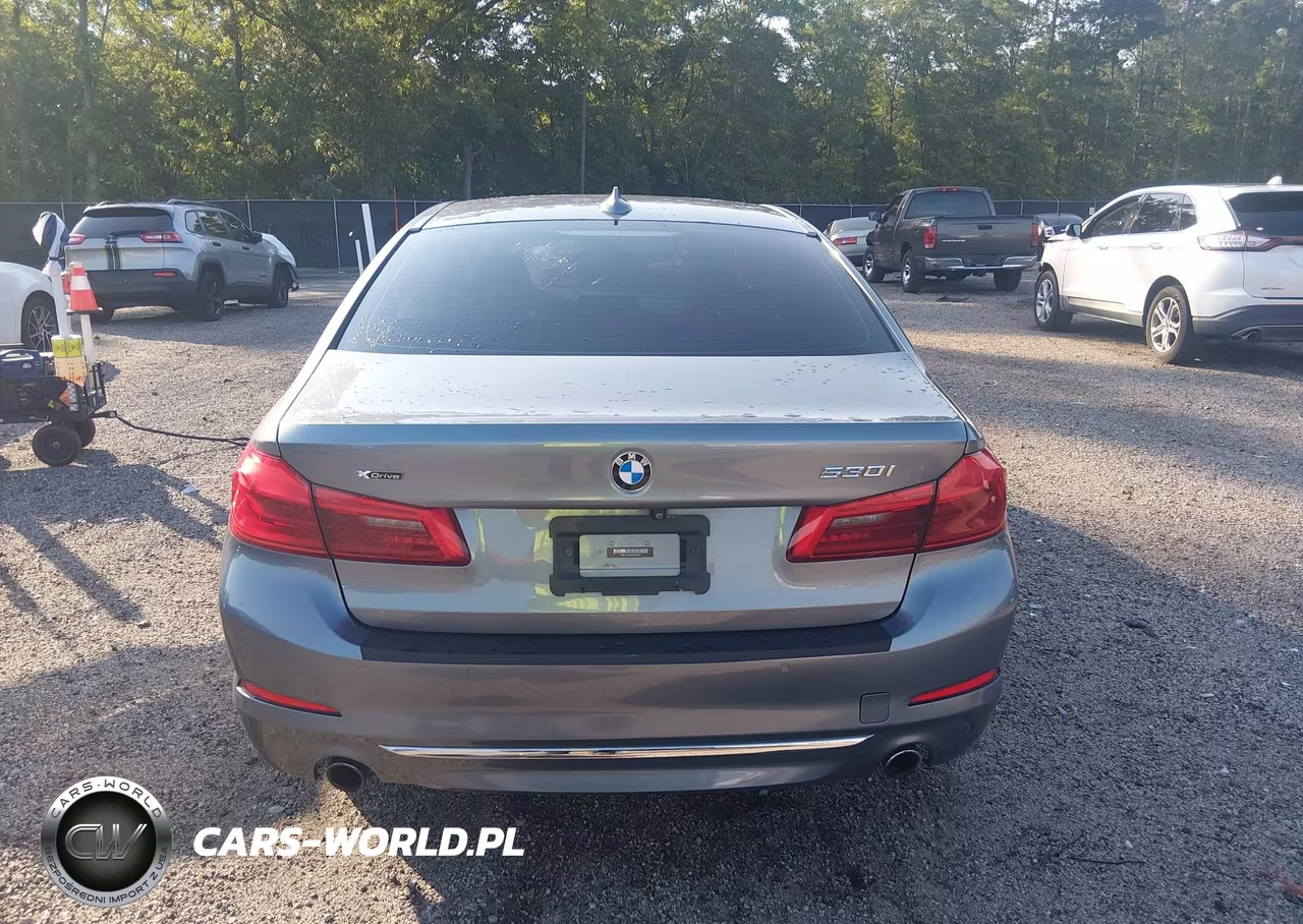 2019 BMW 530I xDrive VIN:WBAJA7C53KG910380 - 16