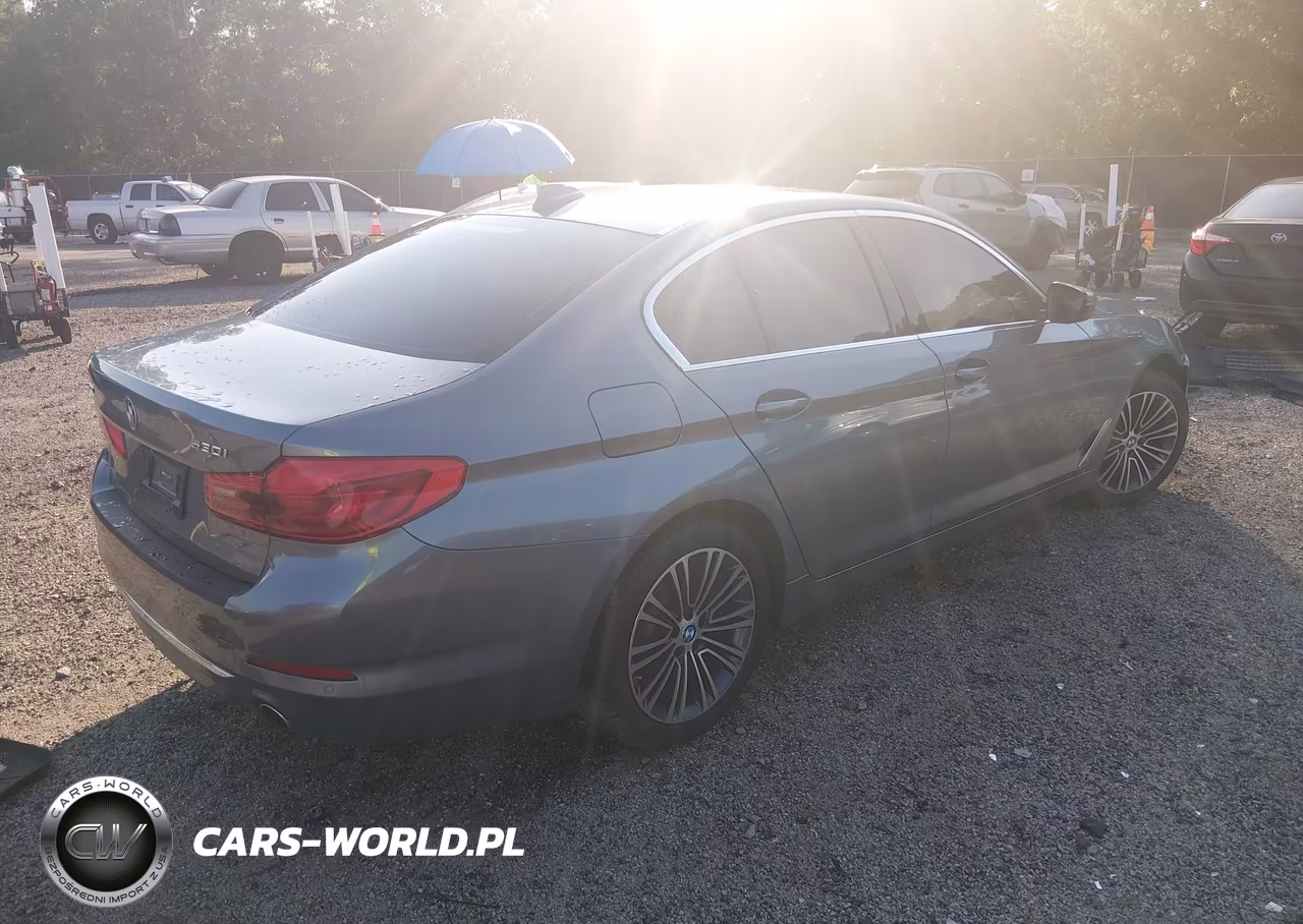 2019 BMW 530I xDrive VIN:WBAJA7C53KG910380 - 4