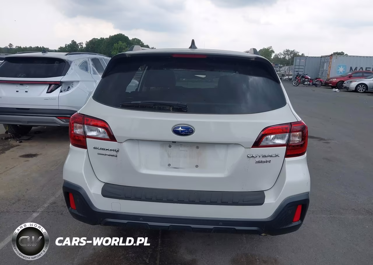 2019 Subaru Outback 3.6R Touring VIN:4S4BSETC9K3296543 - 15