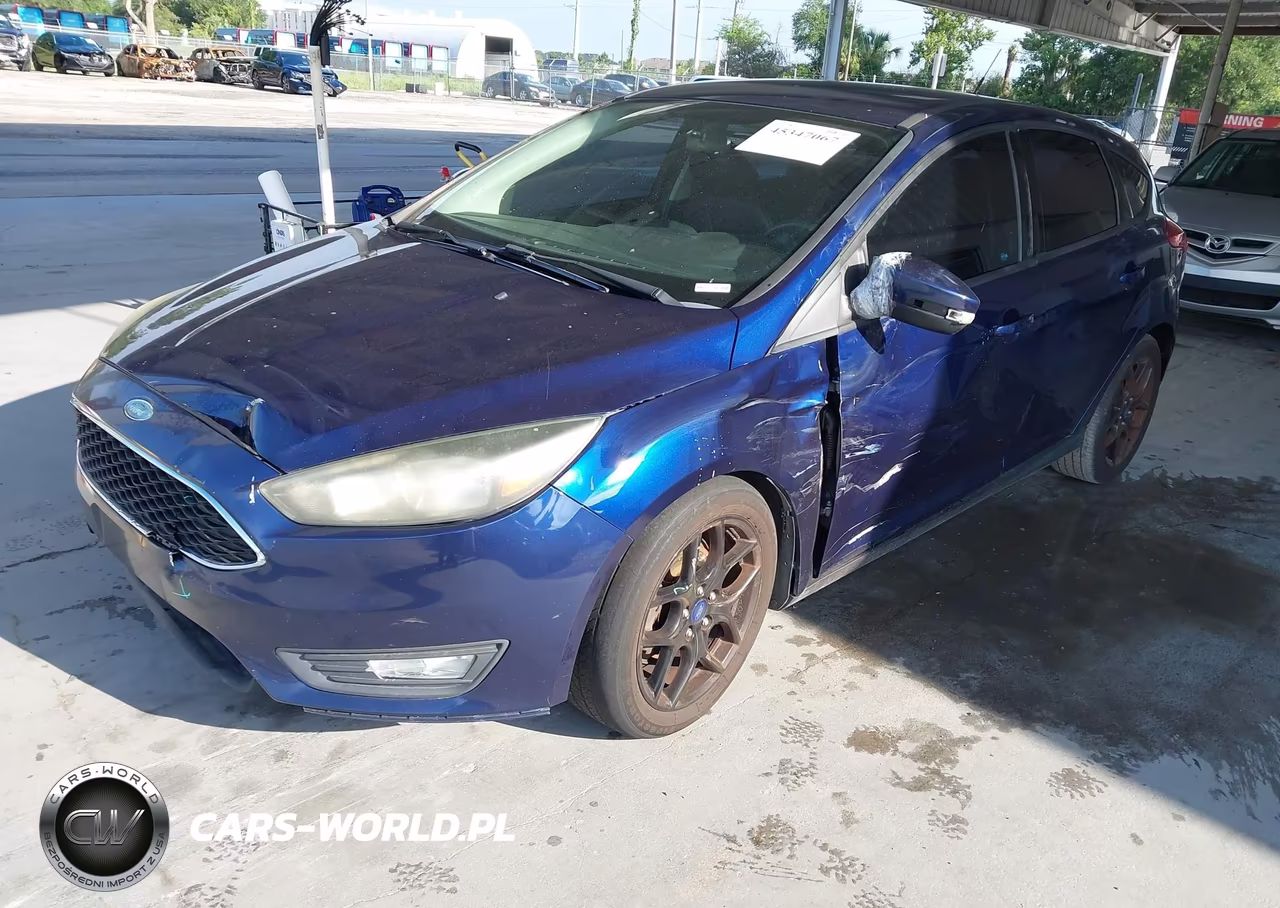 2016 Ford Focus Se VIN:1FADP3K24GL325780 - 6