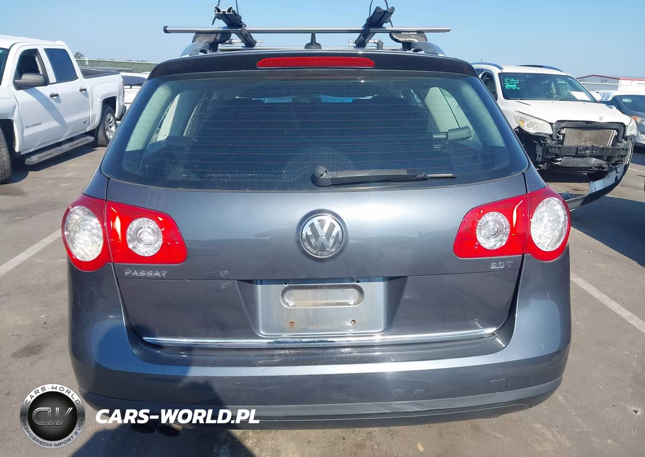 2010 Volkswagen Passat Komfort VIN:WVWXM7AN5AE075030 - 17