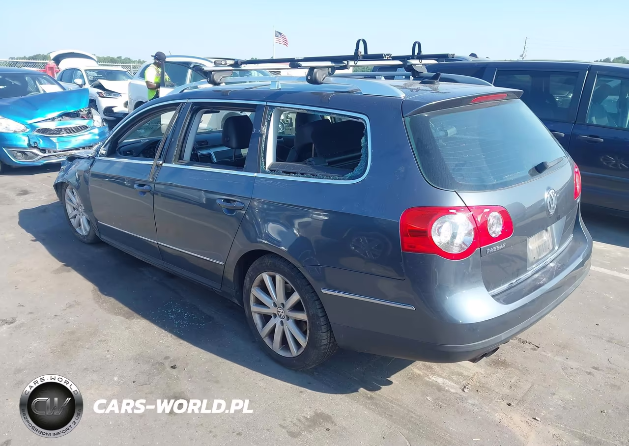 2010 Volkswagen Passat Komfort VIN:WVWXM7AN5AE075030 - 3