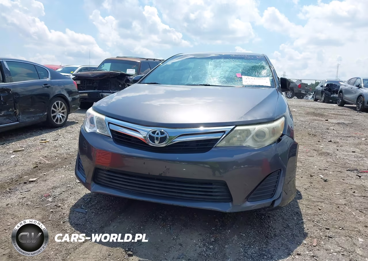 2013 Toyota Camry Le VIN:4T1BF1FK4DU659327 - 12