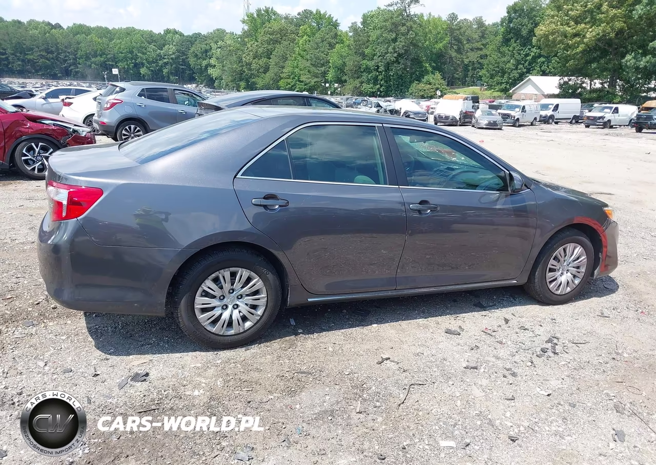 2013 Toyota Camry Le VIN:4T1BF1FK4DU659327 - 13