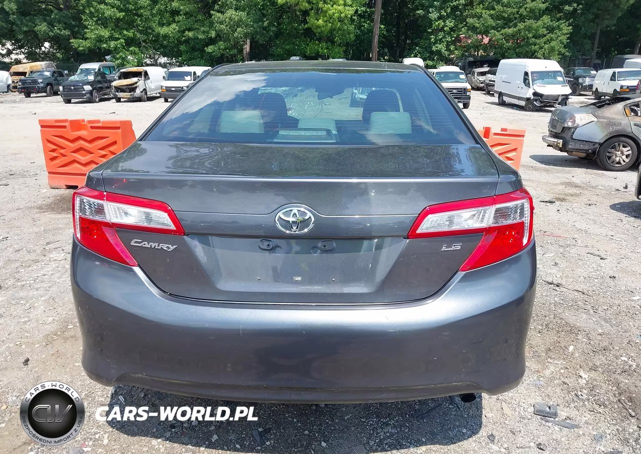 2013 Toyota Camry Le VIN:4T1BF1FK4DU659327 - 16