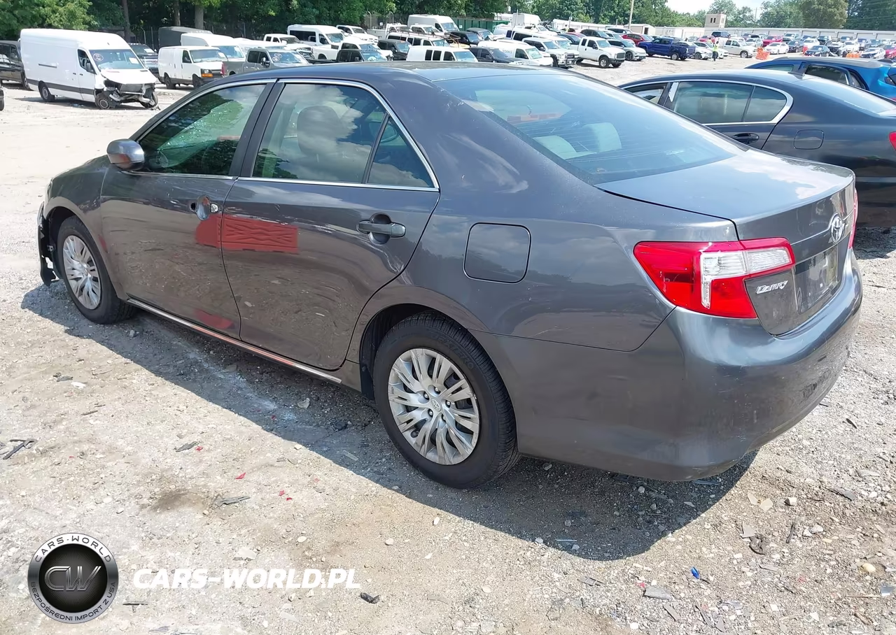 2013 Toyota Camry Le VIN:4T1BF1FK4DU659327 - 3