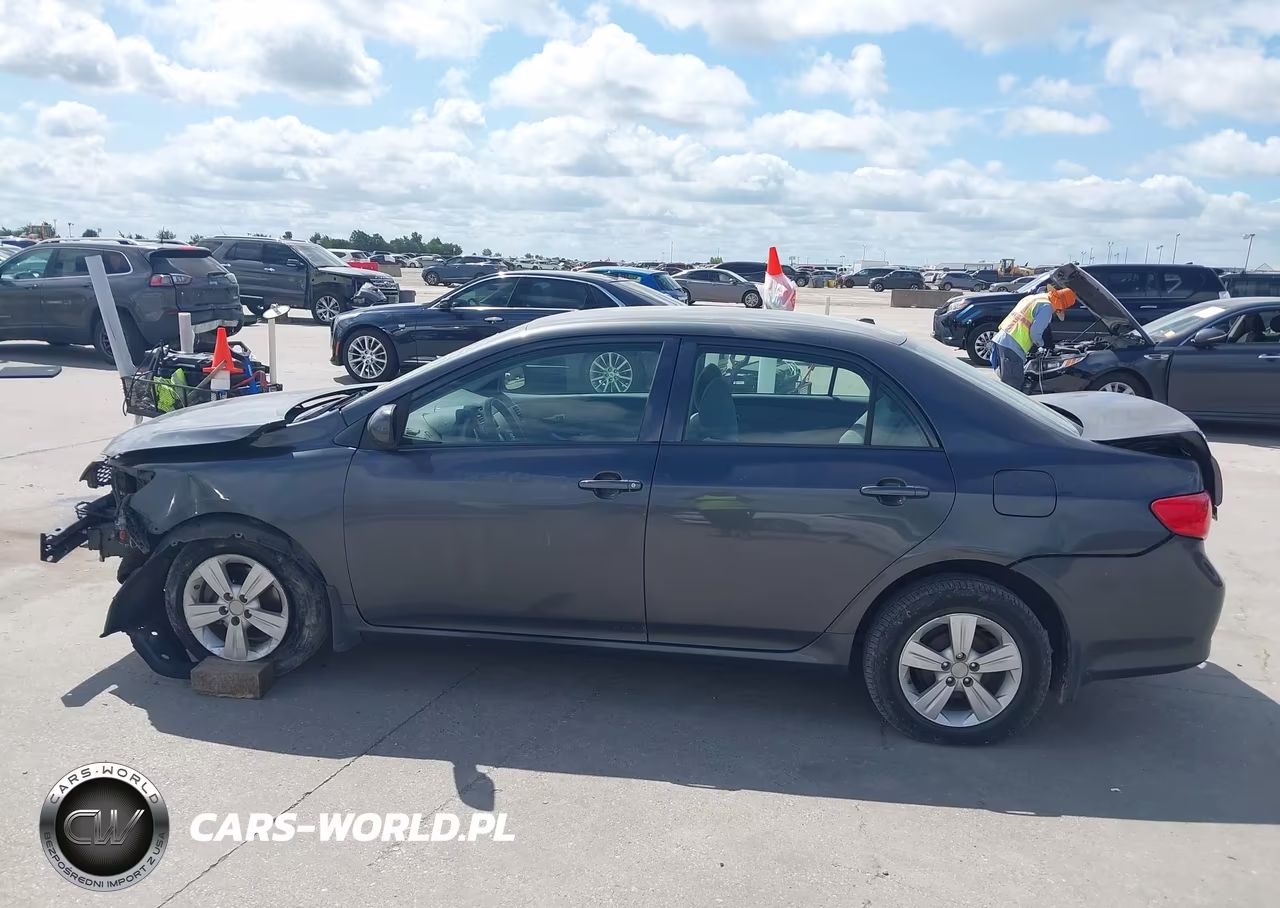 2010 Toyota Corolla Le VIN:1NXBU4EE0AZ218485 - 15