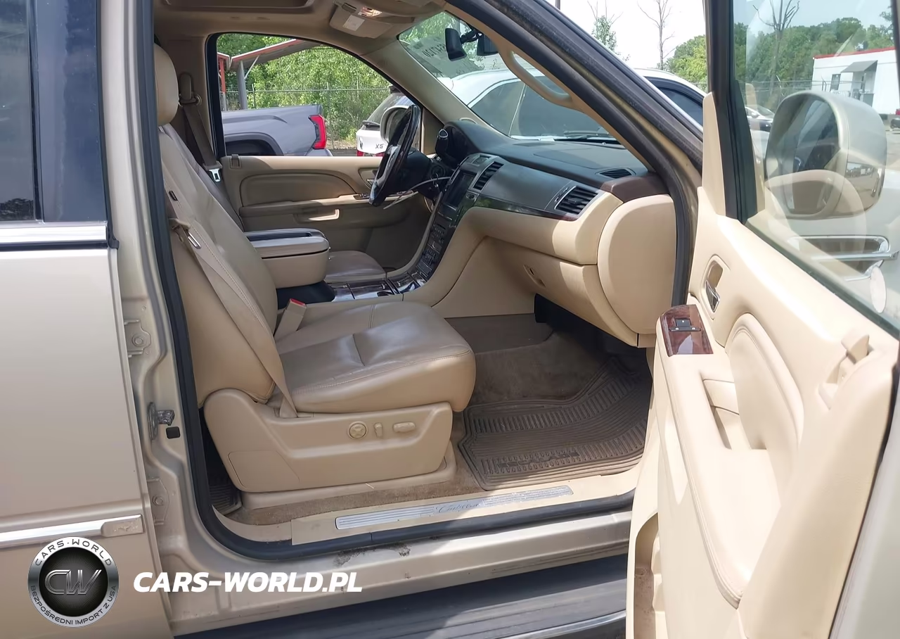 2011 Cadillac Escalade Esv Luxury VIN:1GYS4HEF3BR387354 - 5