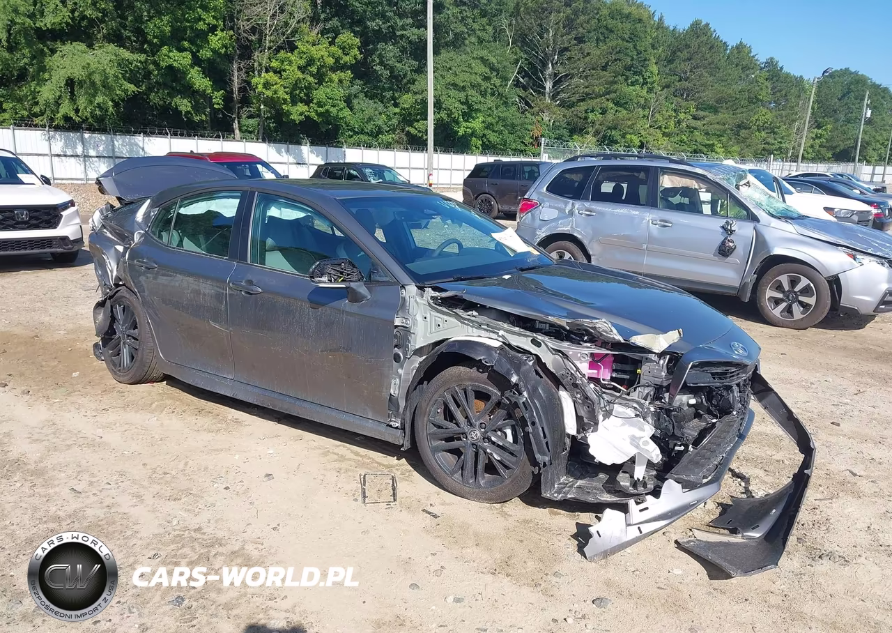2025 Toyota Camry Se – zdjęcie 1 z 20