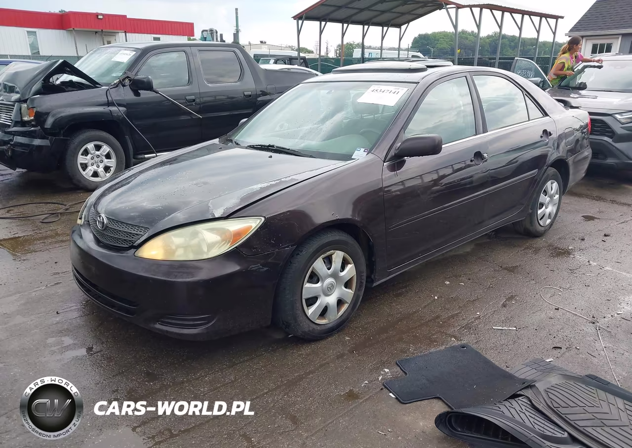 2004 Toyota Camry Le VIN:4T1BE32K14U847114 - 2