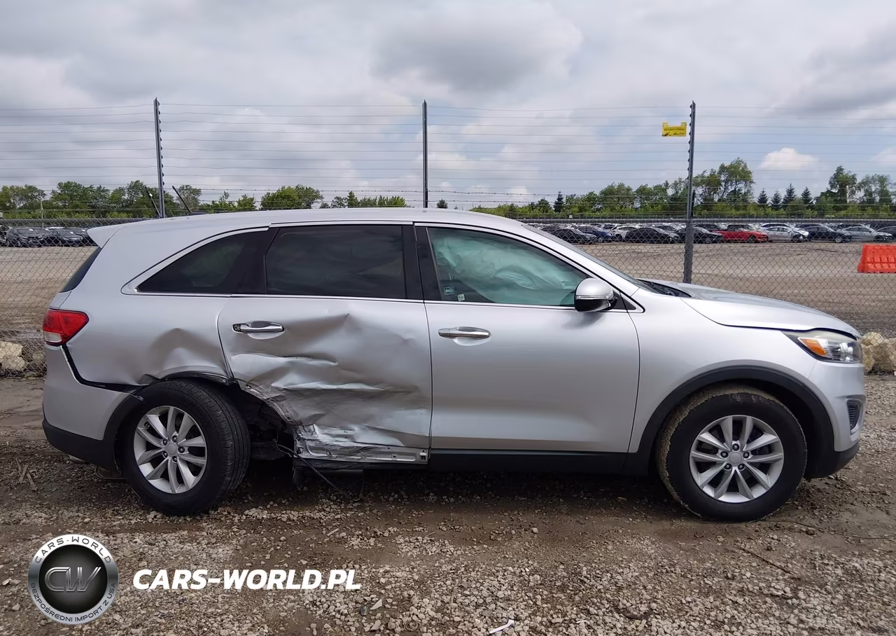 2018 Kia Sorento 2.4L L VIN:5XYPG4A33JG397371 - 13
