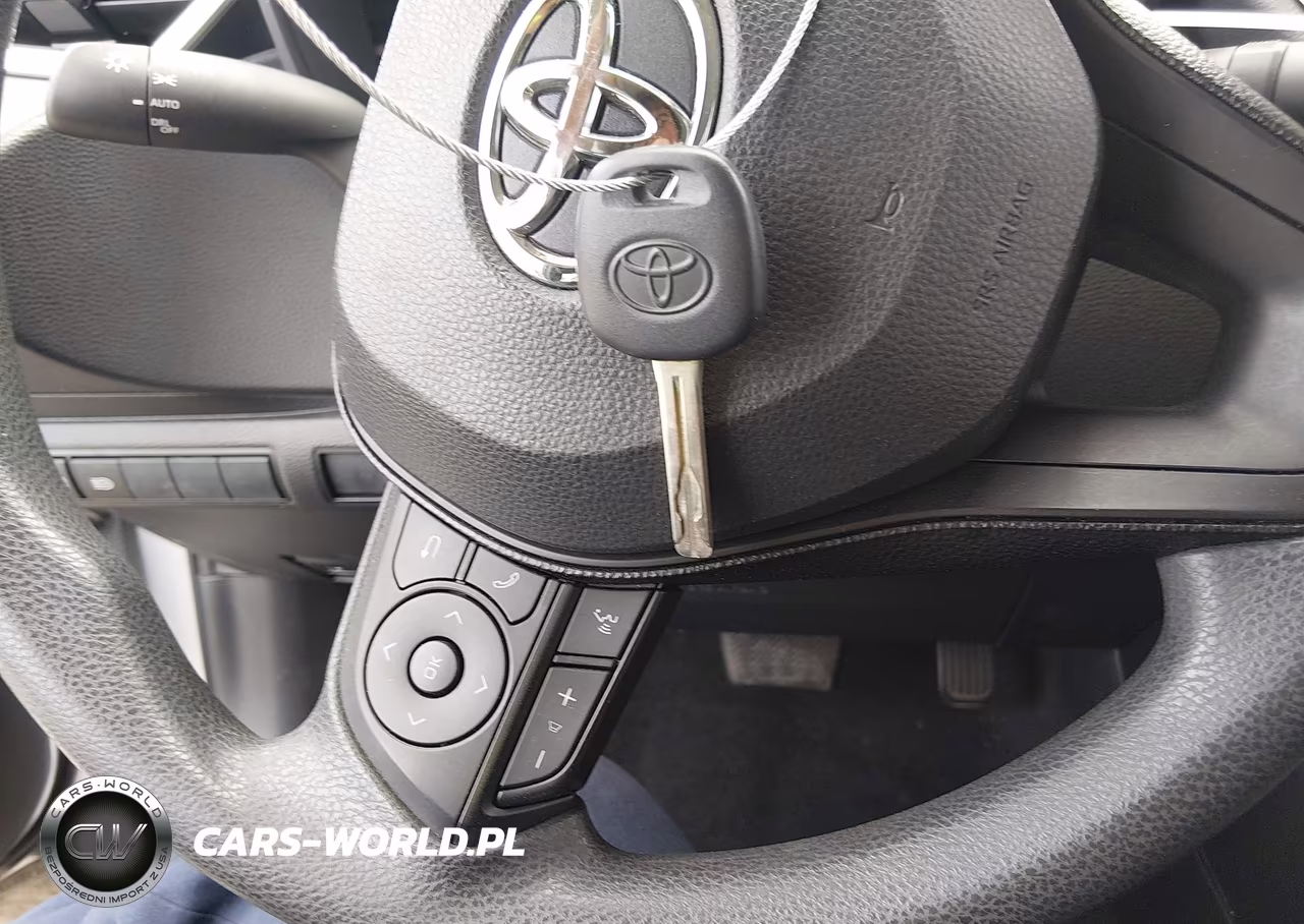 2020 Toyota Corolla Le VIN:JTDEPRAE5LJ056837 - 11