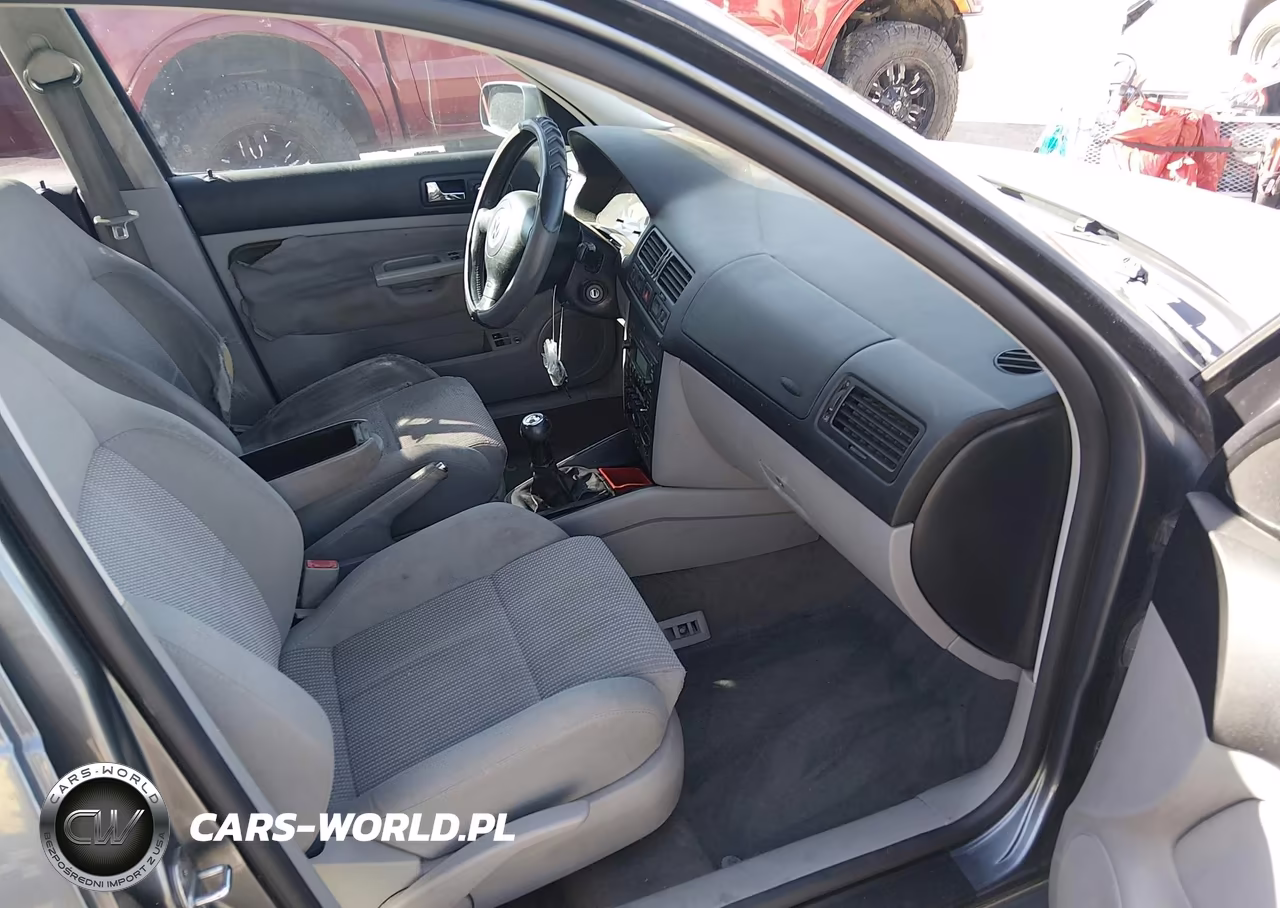 2003 Volkswagen Jetta Gli VIN:3VWVH69M73M101137 - 4