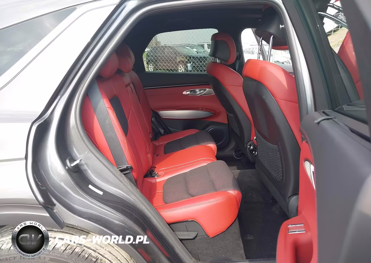 2023 Genesis Gv70 2.5T Awd VIN:KMUMADTB5PU098039 - 8