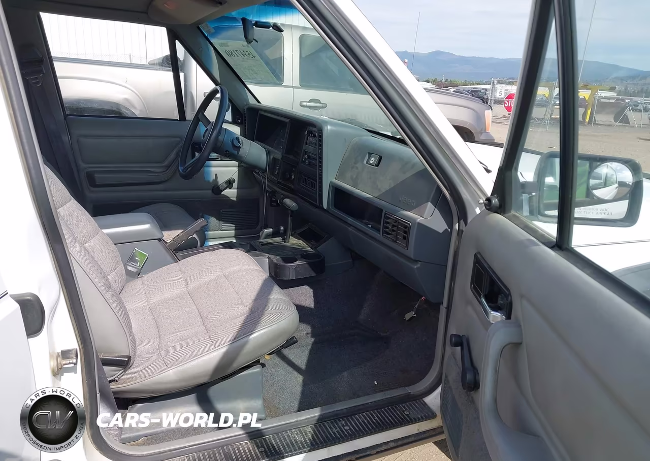 1993 Jeep Cherokee Sport VIN:1J4FJ68S2PL523863 - 5