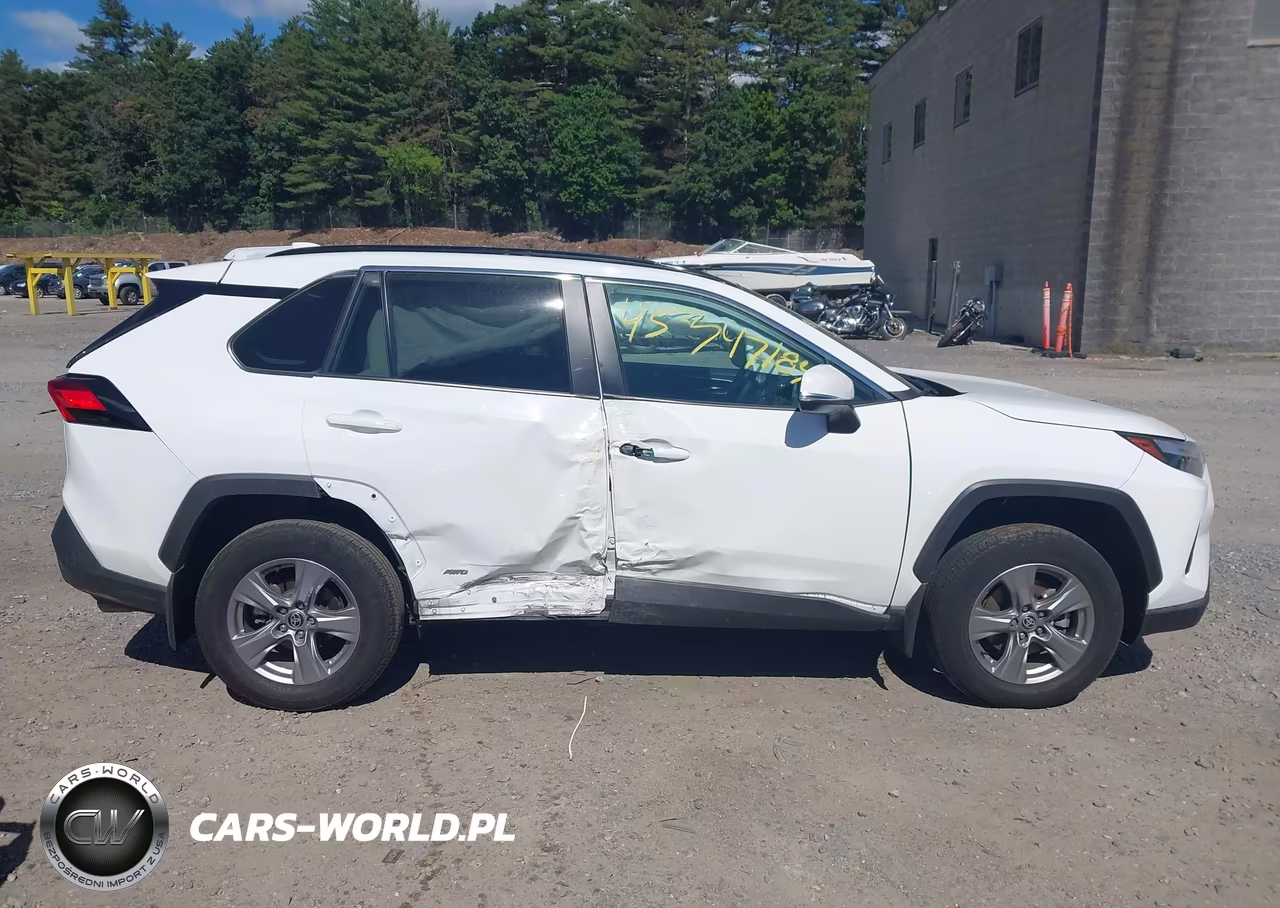 2025 Toyota Rav4 Hybrid Xle VIN:4T3RWRFV4SU188579 - 14