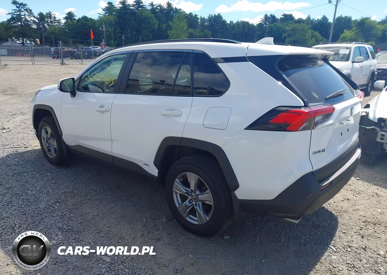 2025 Toyota Rav4 Hybrid Xle VIN:4T3RWRFV4SU188579 - 3