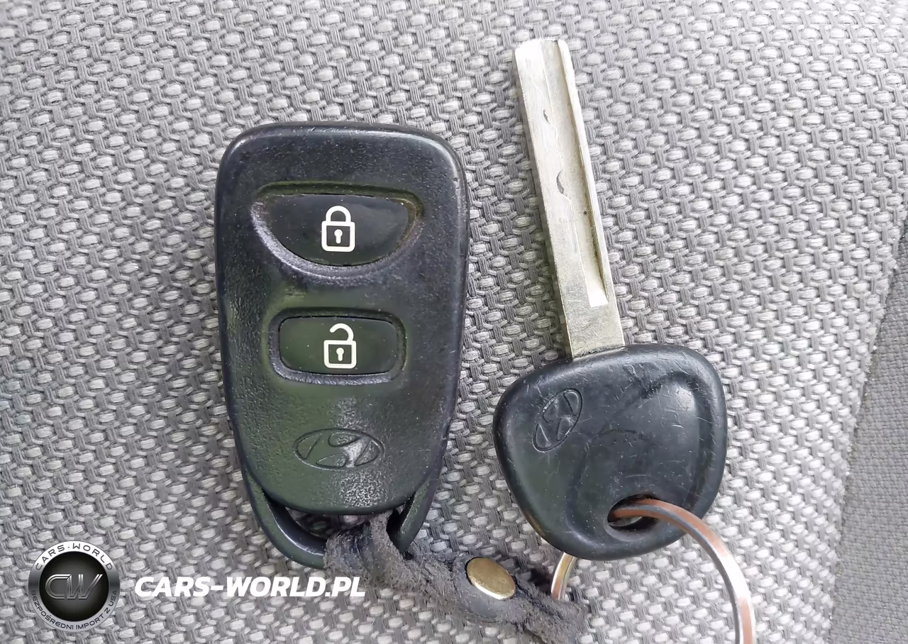 2013 Hyundai Accent Gls VIN:KMHCT4AE8DU298152 - 11